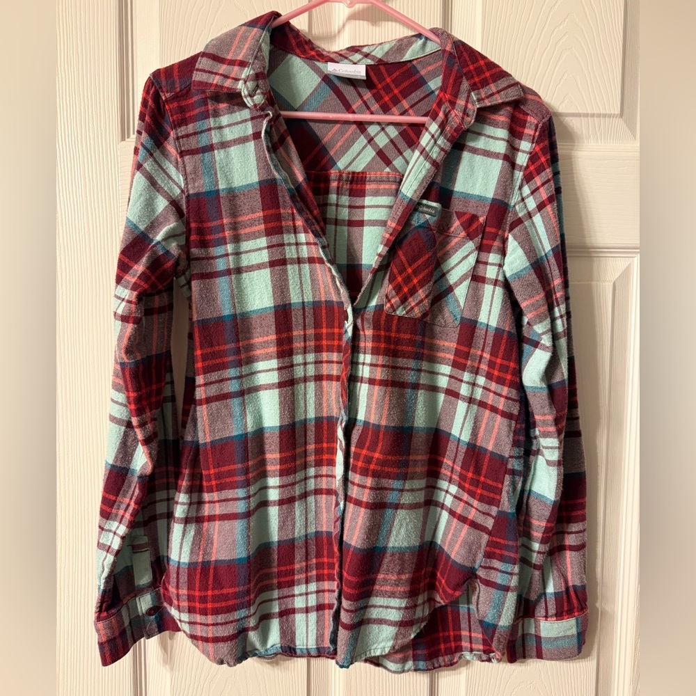 Columbia women’s Red and Green Plaid Shirt